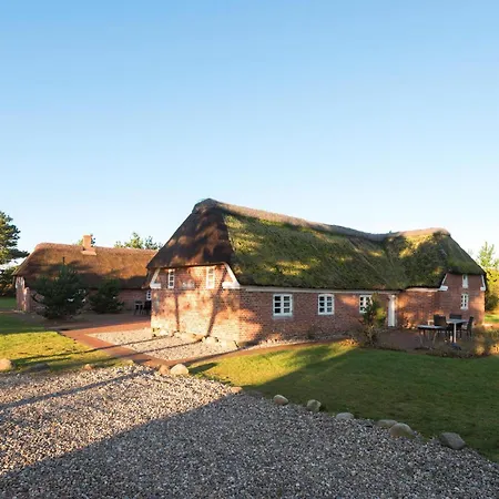 1 Bedroom Awesome In Blåvand
