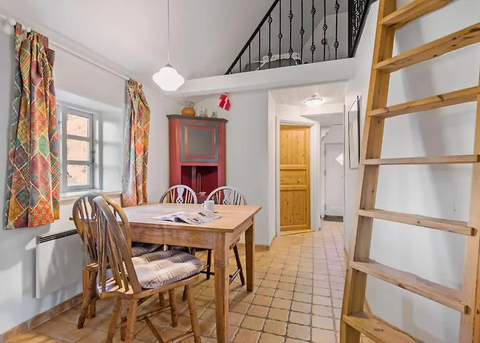 2 Bedroom Lovely In Casa de Férias